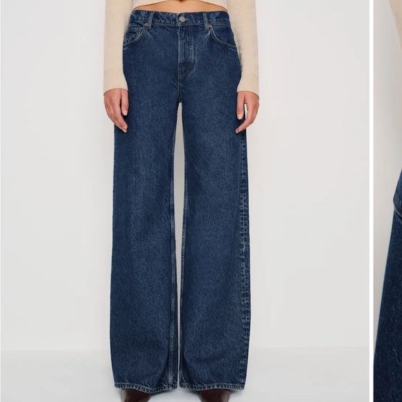 REFORMATION Cary Low Rise Slouchy Wide Leg Short Jeans - Cleary - Picture 2 of 9